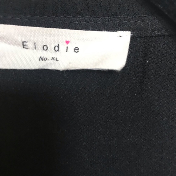 Elodie Sleeveless zippered Top - Picture 3 of 5